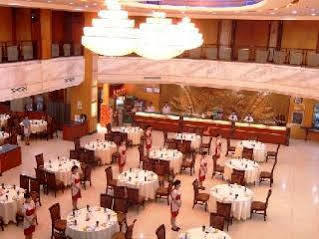Hangzhou Crown Hotel Exterior photo